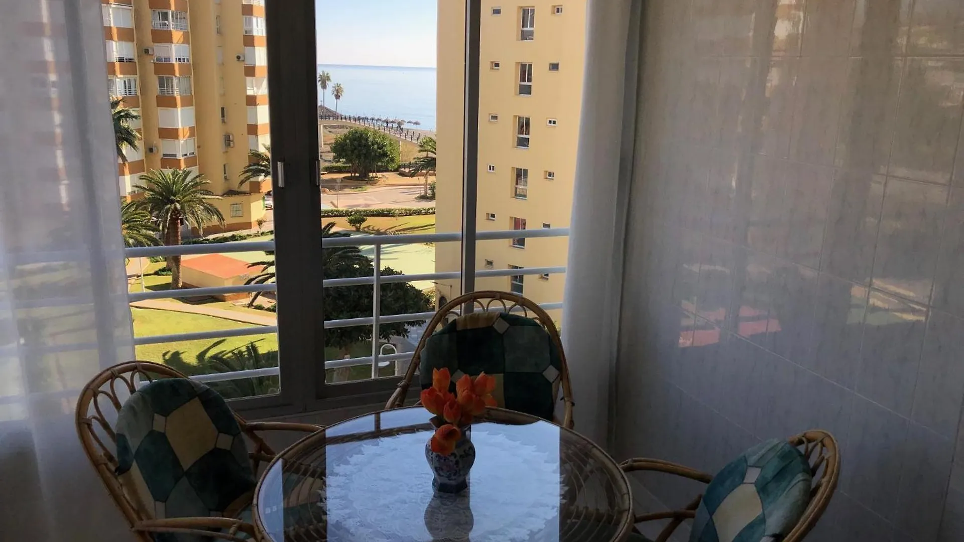 公寓 Primera Linea De Playa, Vistas Al Mar 阿尔加罗沃