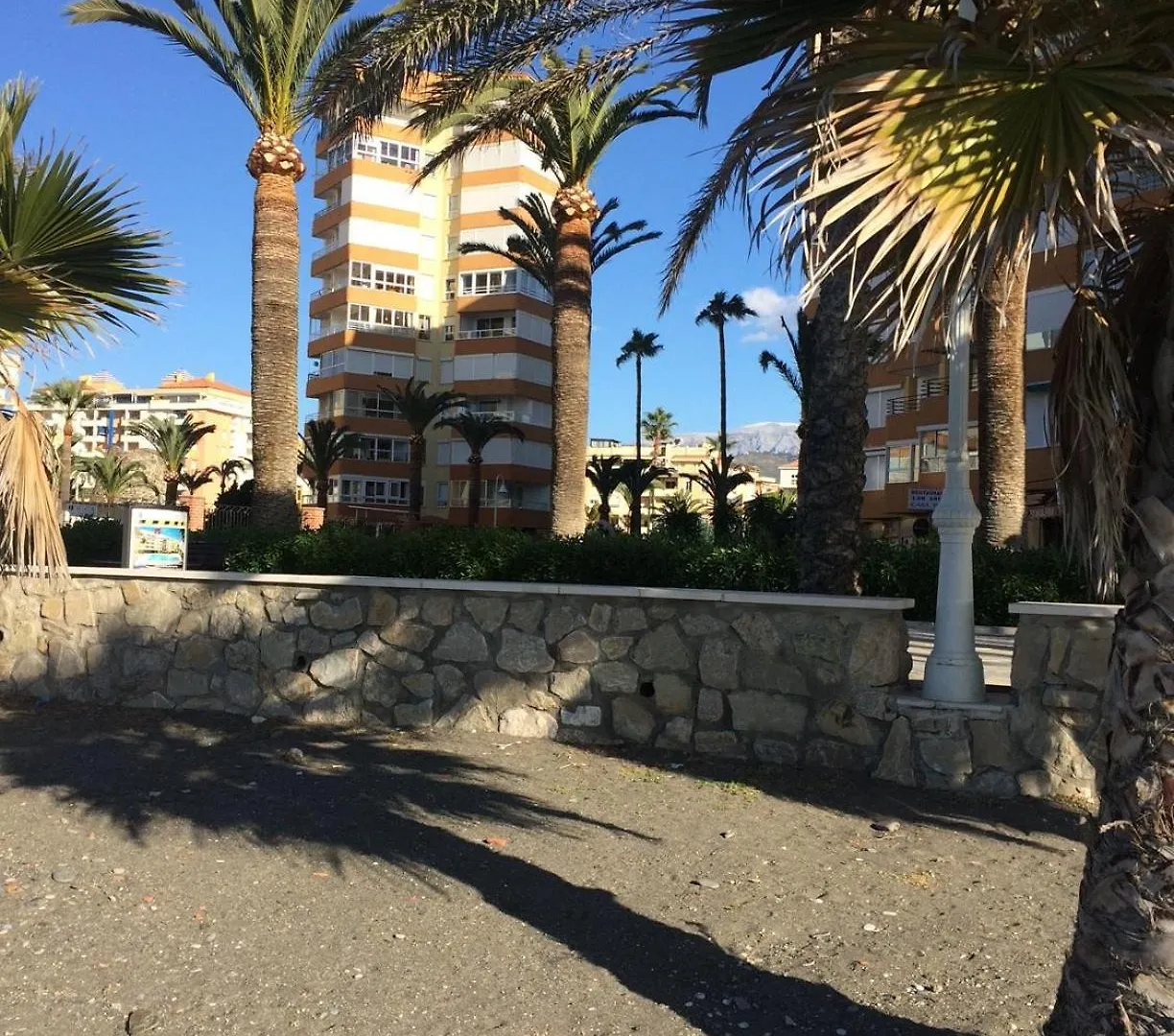 Primera Linea De Playa, Vistas Al Mar 阿尔加罗沃